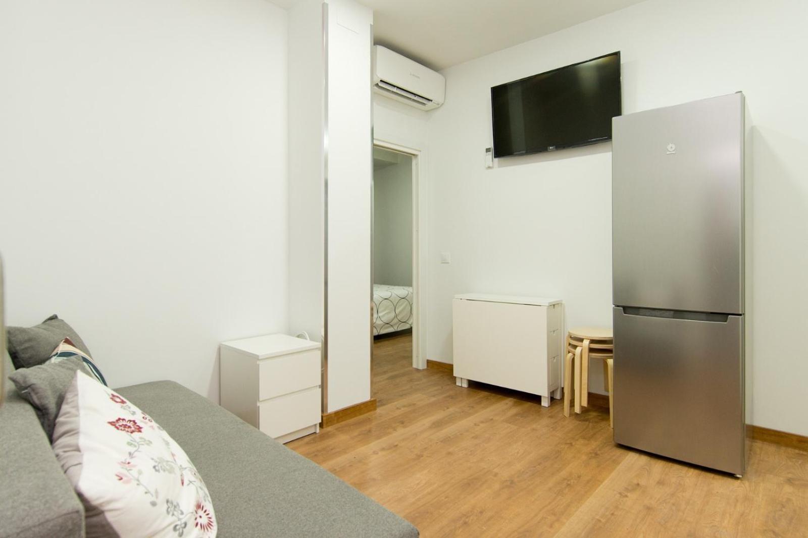 Apartments Center Мадрид Экстерьер фото